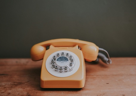 Бесплатная психологическая  помощь - телефоны